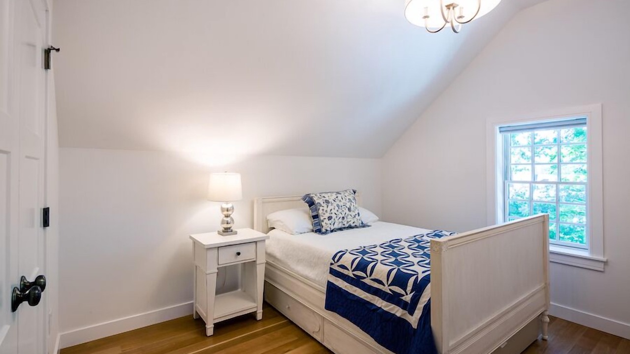 Photo of Bedroom in East Dennis