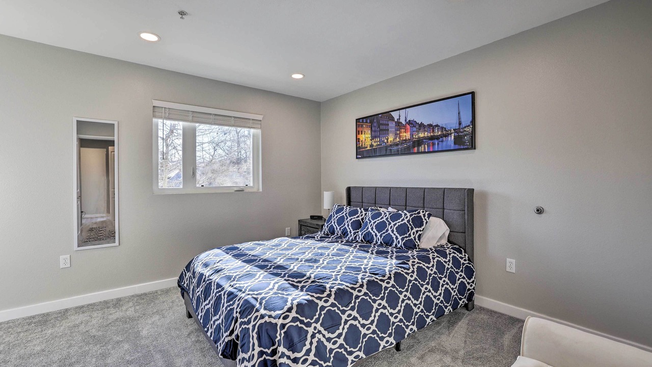 Photo of Others in Downtown Boise