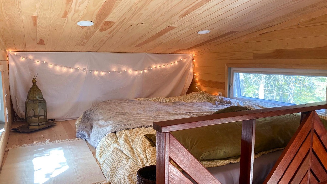 Photo of Bedroom in Glenville
