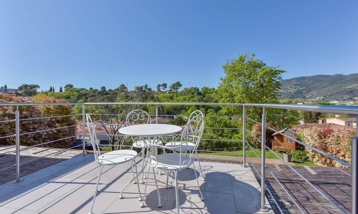 Photo of Outdoor in Saint-Jean