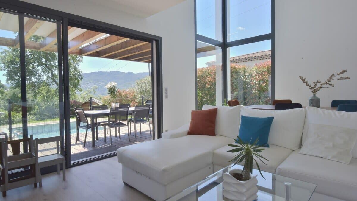 Photo of Livingroom in Saint-Jean