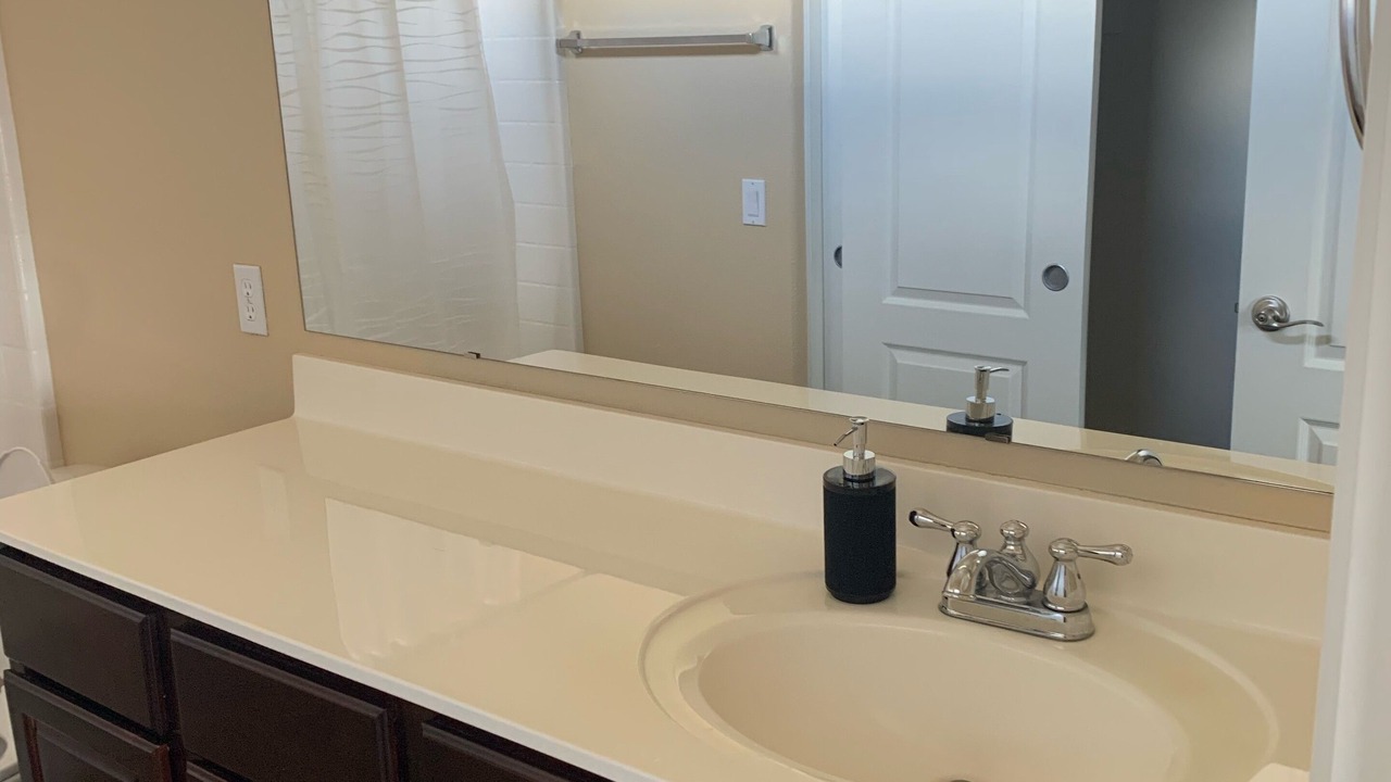 Photo of Bathroom in Canyon Trails