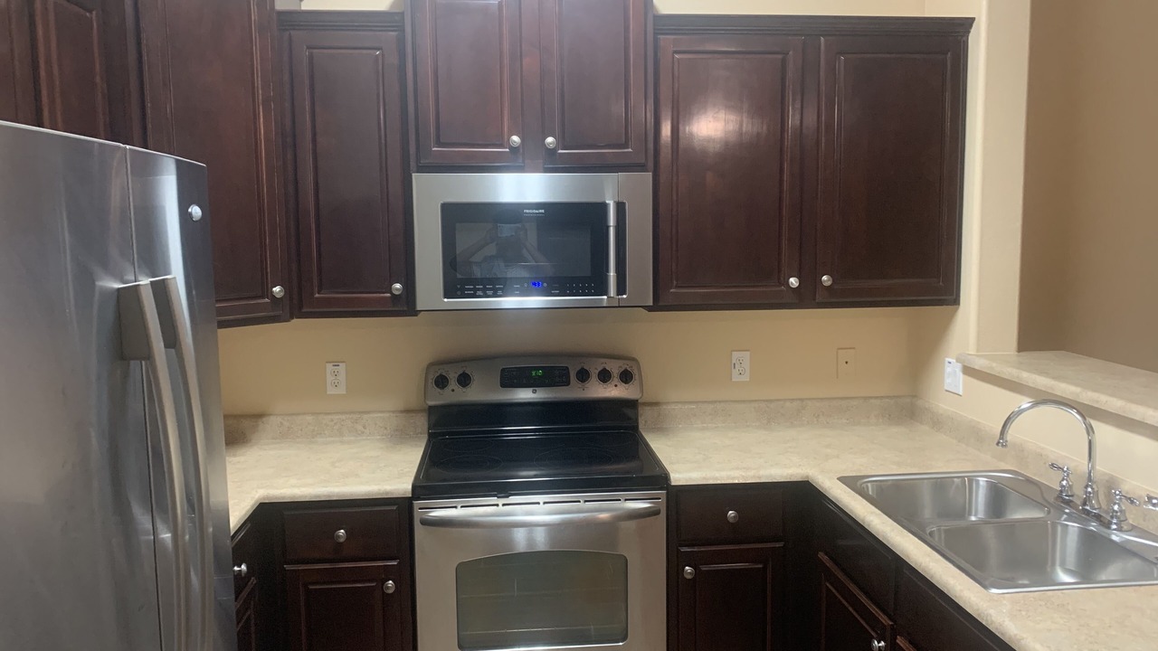 Photo of Kitchen in Canyon Trails