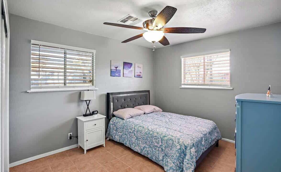 Photo of Bedroom in South Side