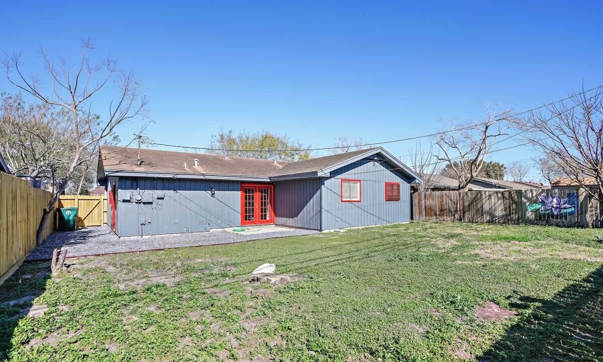 Photo of Outdoor in South Side