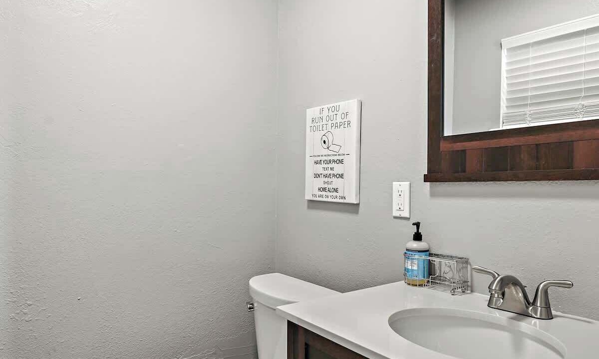 Photo of Bathroom in South Side