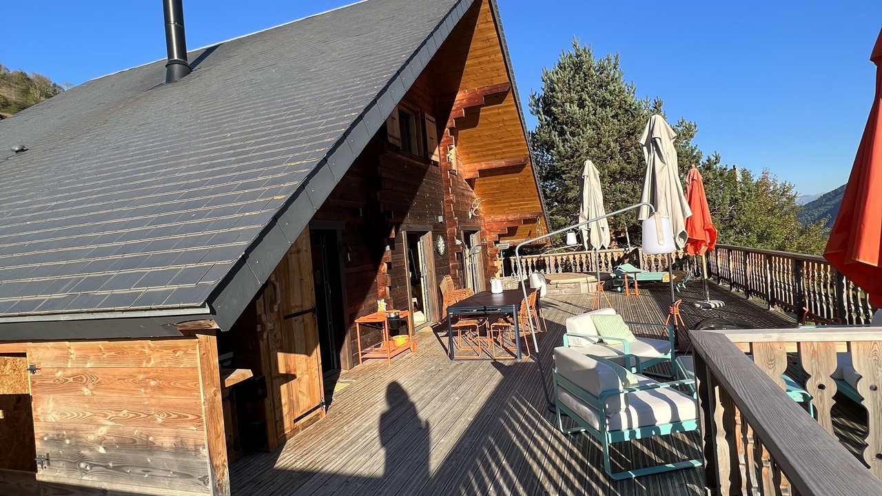 Photo of Patio Balcony in Poubeau