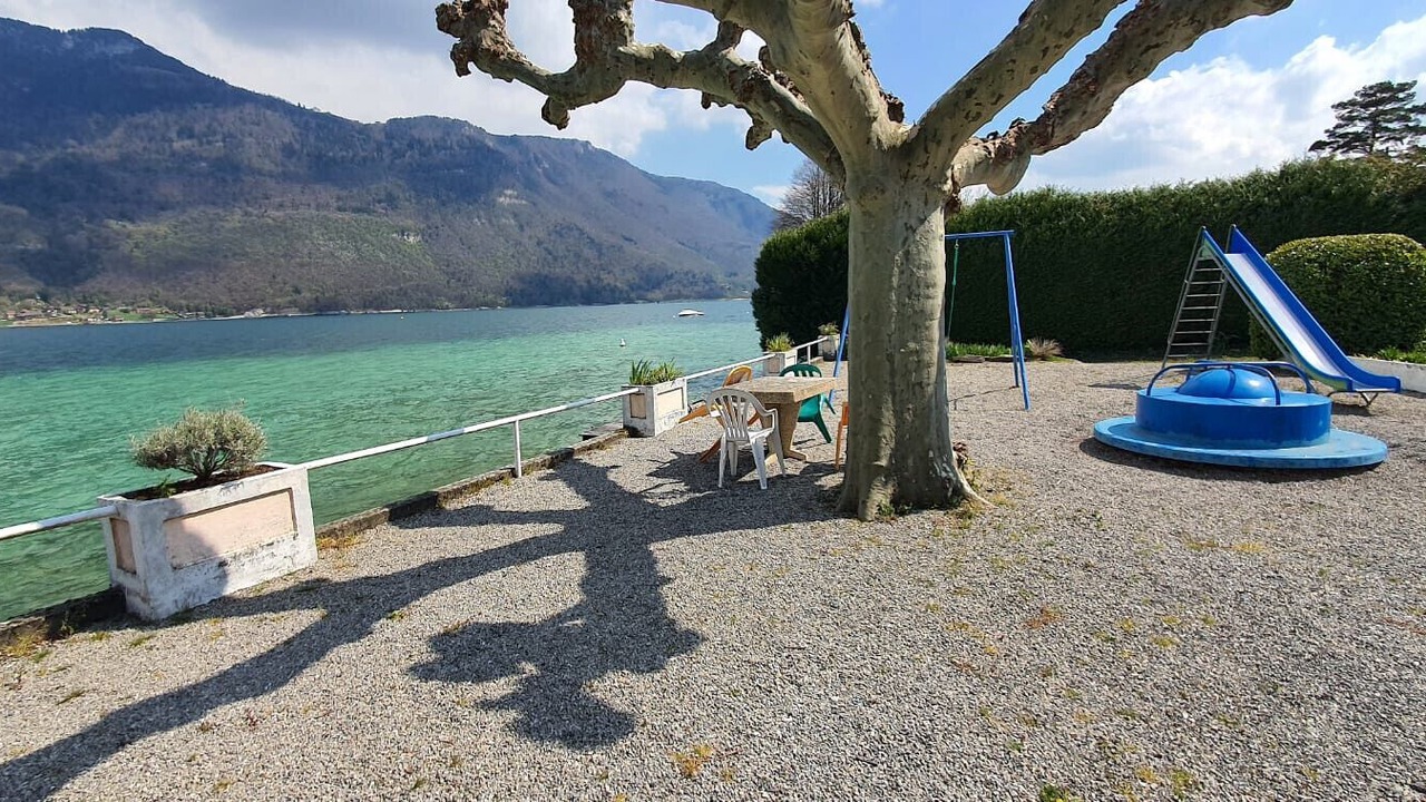 Photo of Outdoor in Bredannaz