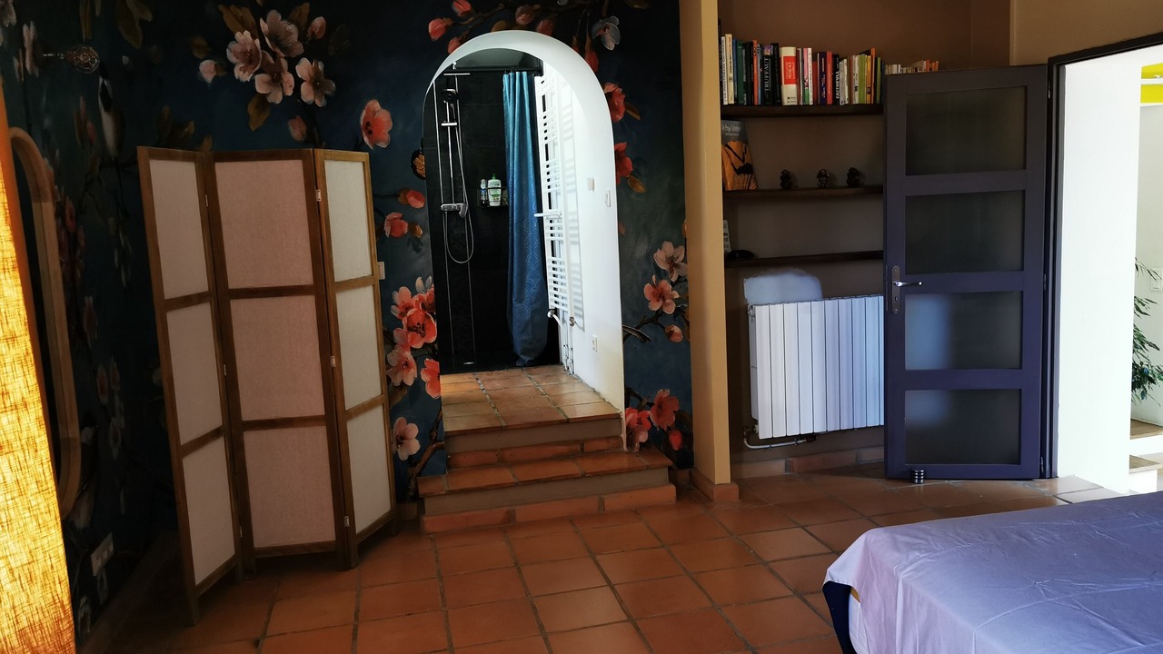 Photo of Bedroom in Opoul-Perillos
