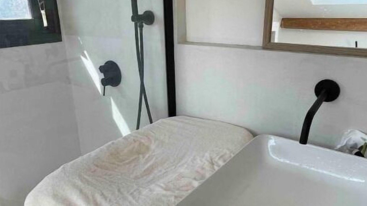 Photo of Bathroom in Lemasson