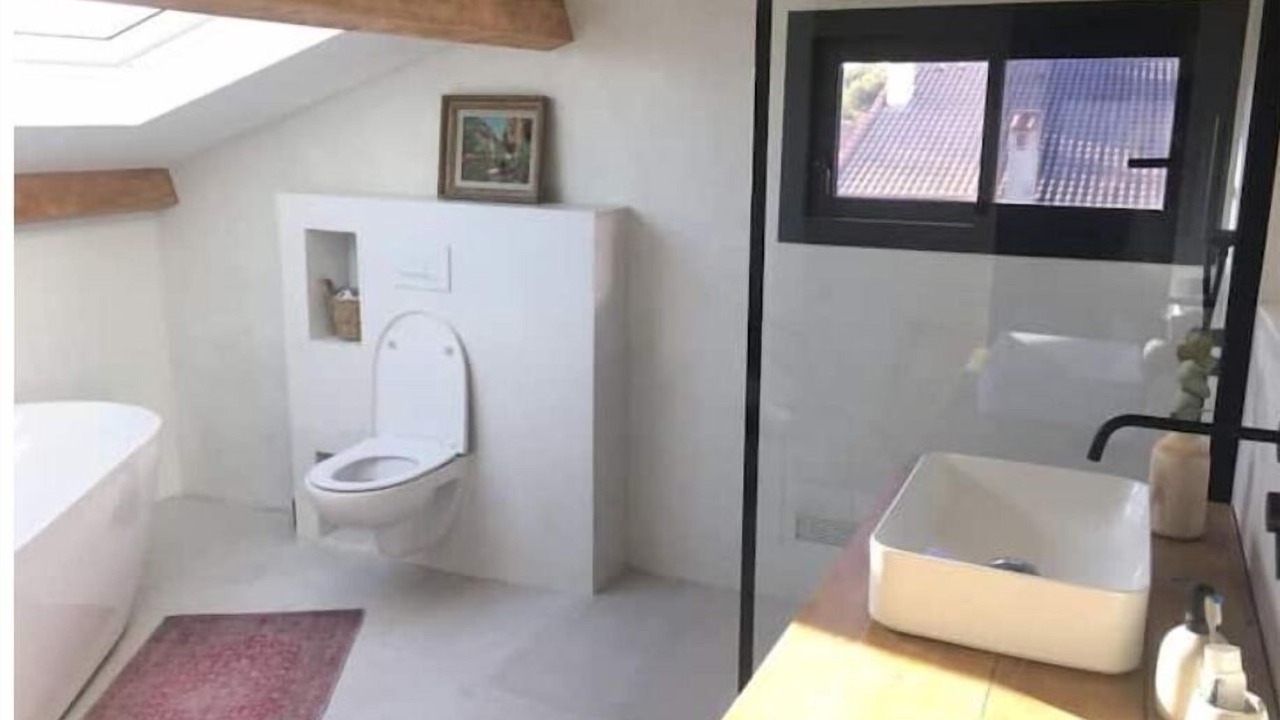 Photo of Bathroom in Lemasson