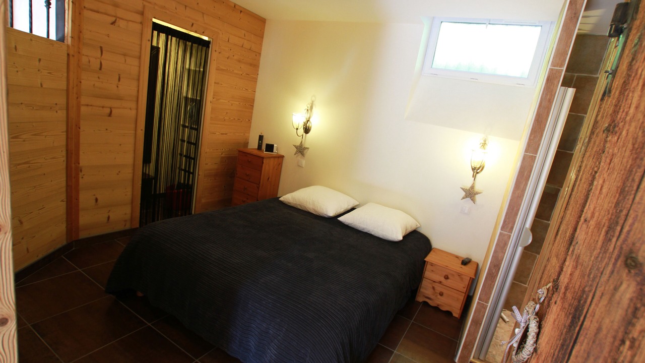 Photo of Bedroom in Saint-Pierre-d'Albigny