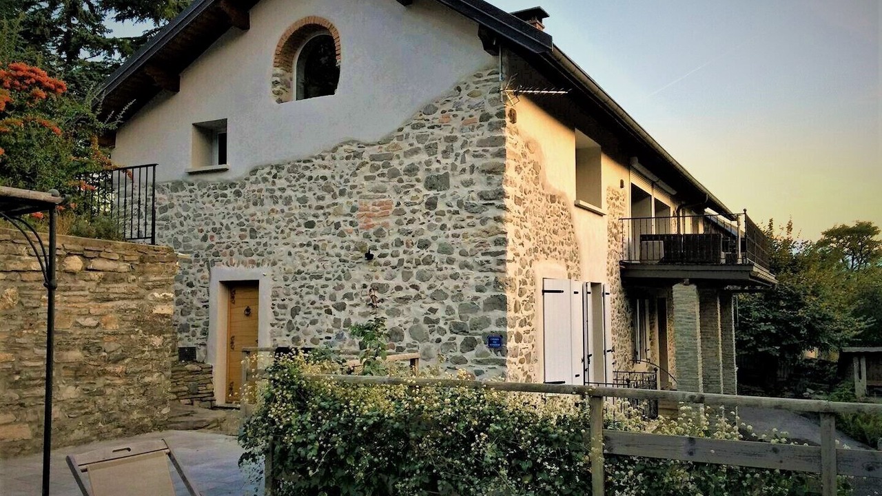 Photo of Outdoor in Saint-Pierre-d'Albigny