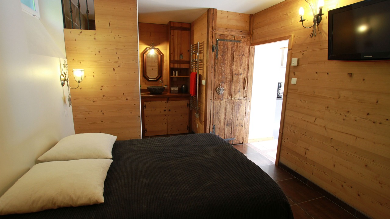 Photo of Bedroom in Saint-Pierre-d'Albigny