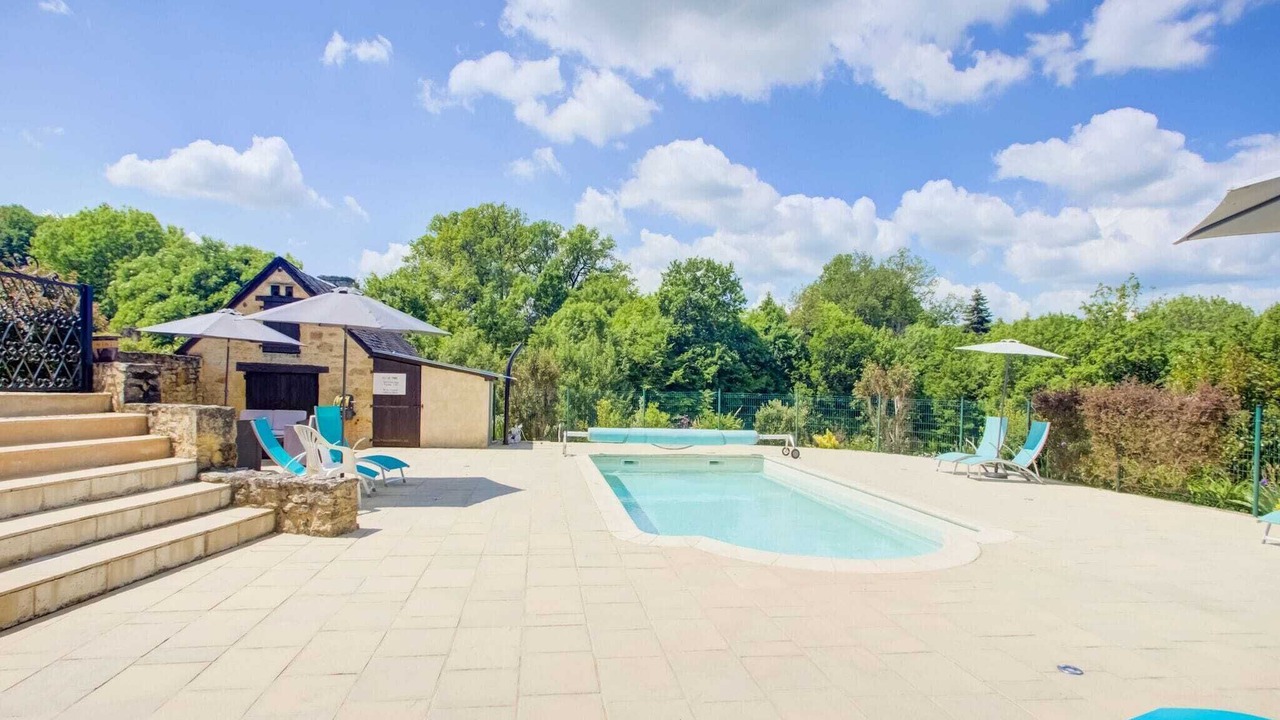 Photo of Outdoor in Jayac