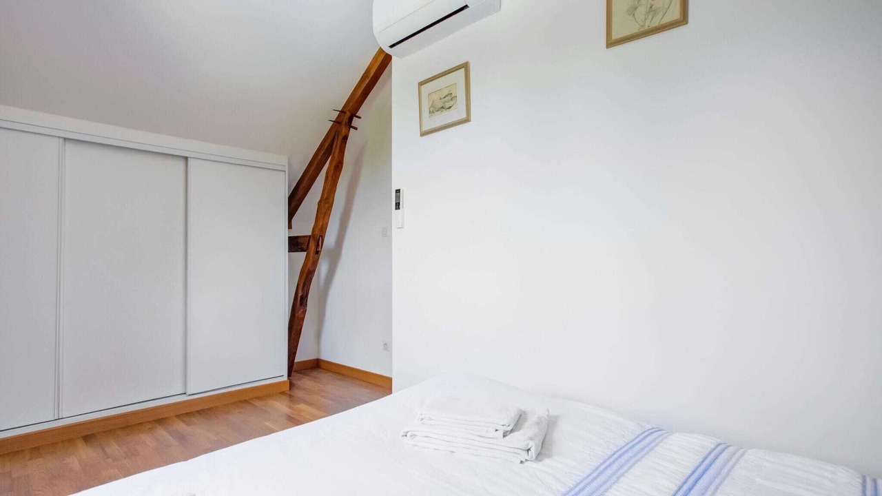 Photo of Others in Jayac