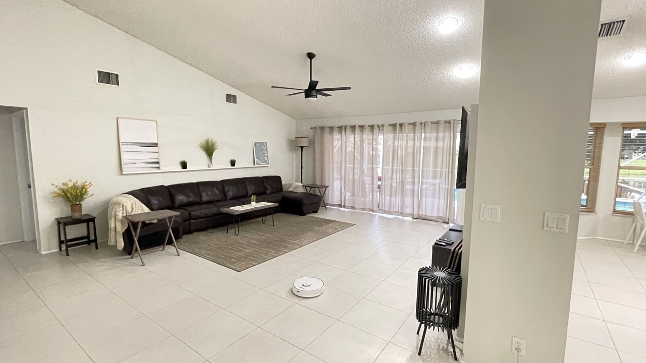 Photo of Livingroom in Wellington