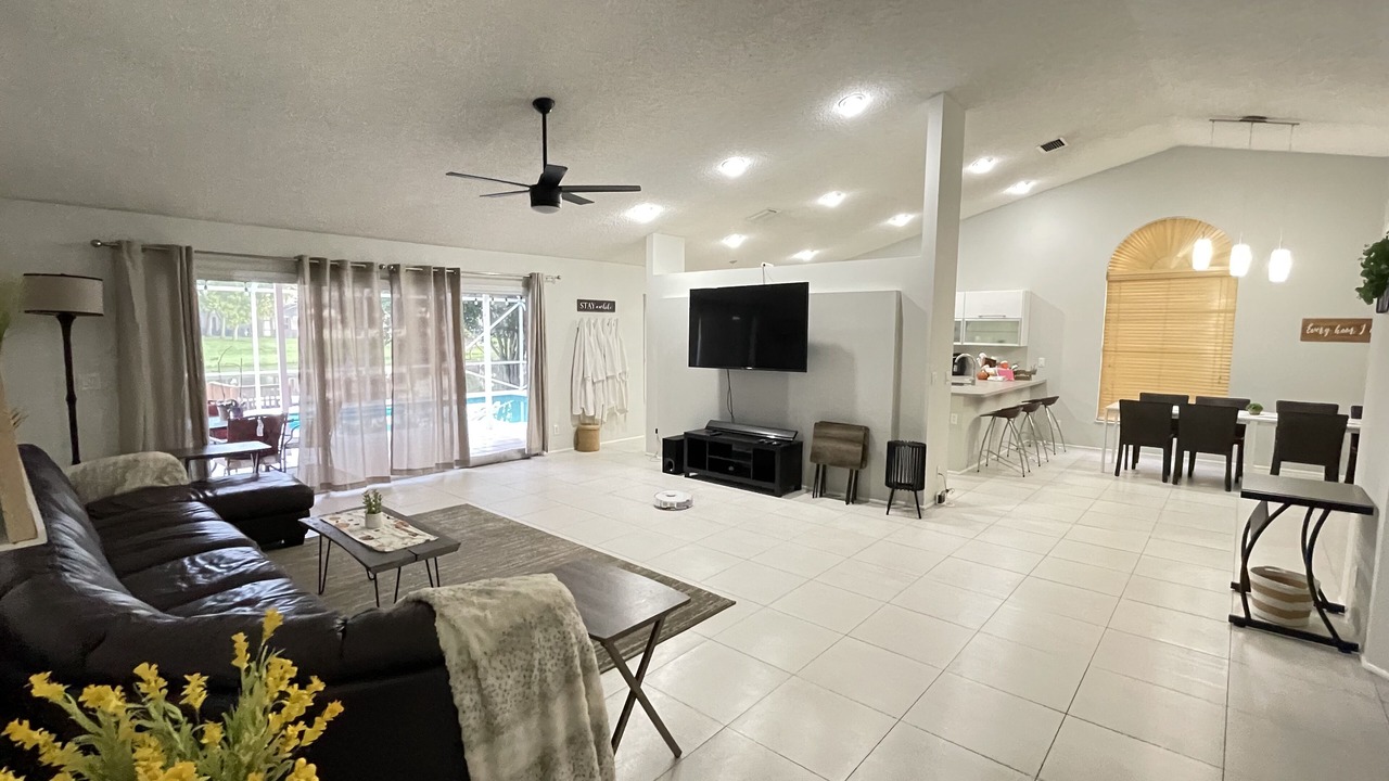 Photo of Livingroom in Wellington