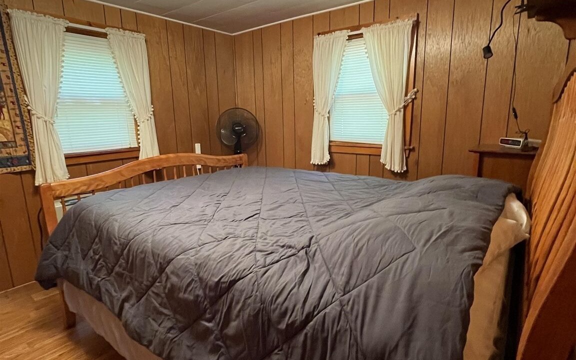 Photo of Bedroom in Sebago