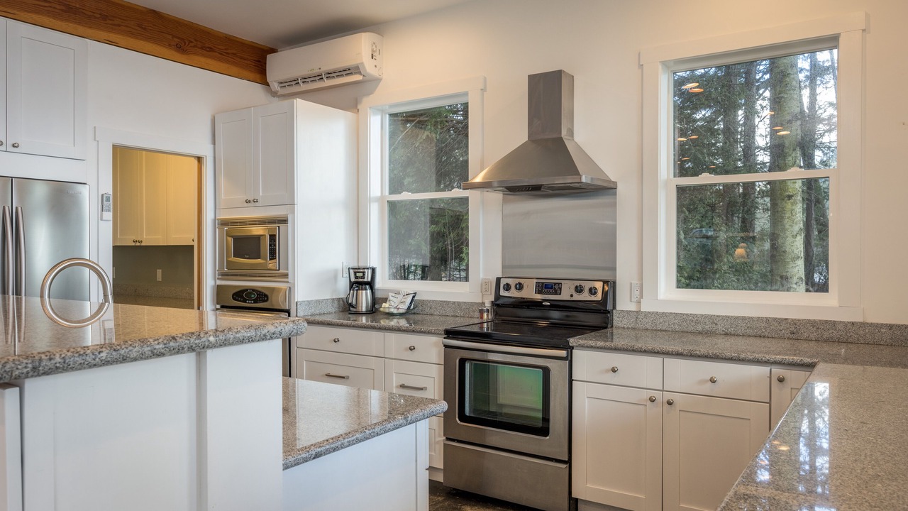 Photo of Others in Olga