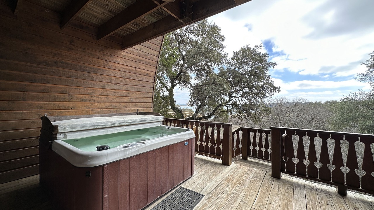 Photo of Patio Balcony in Canyon Lake