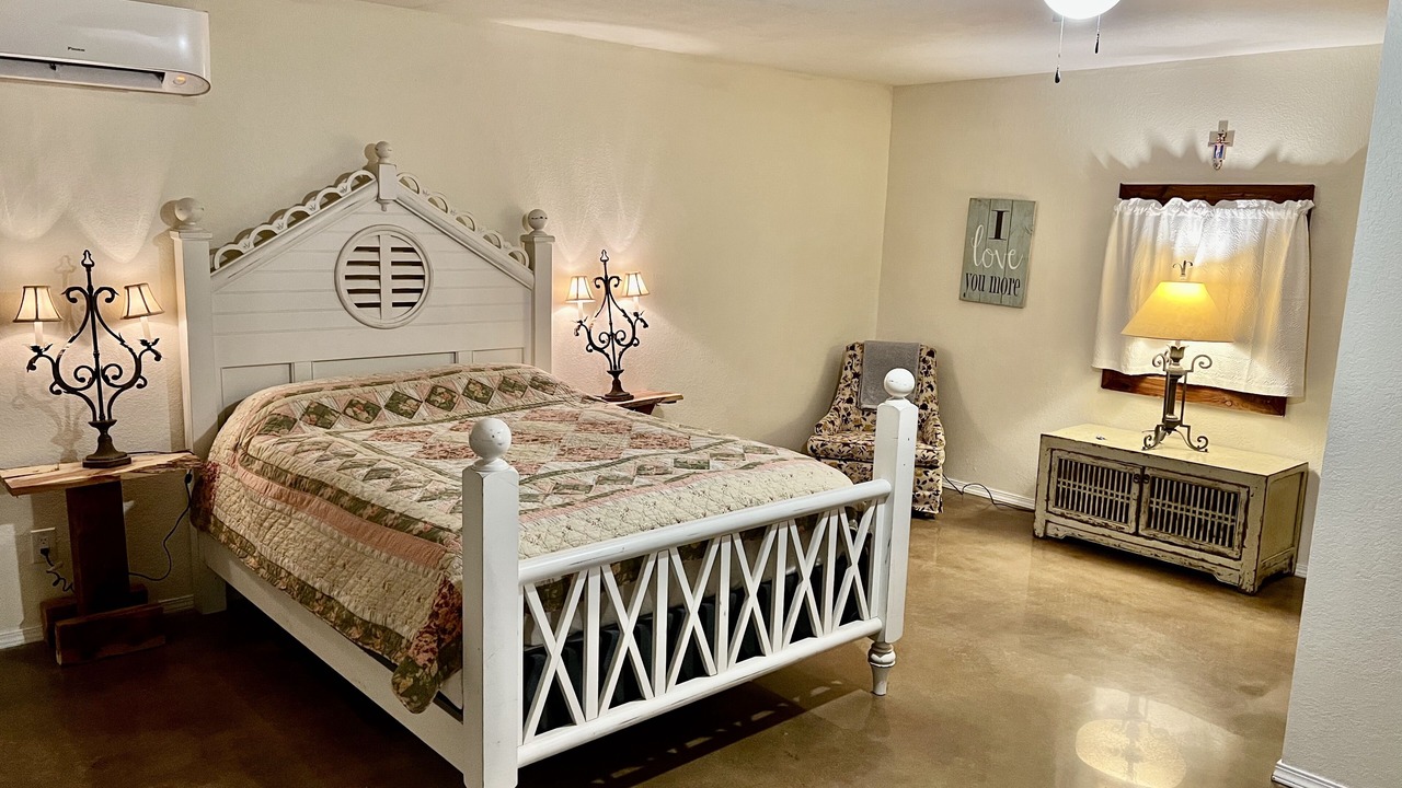 Photo of Bedroom in Havana
