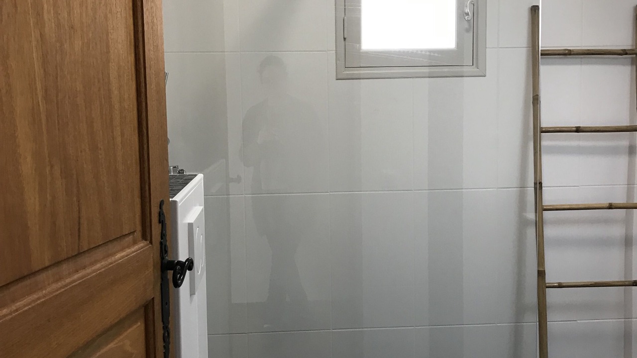 Photo of Bathroom in Chateauneuf-Villevieille