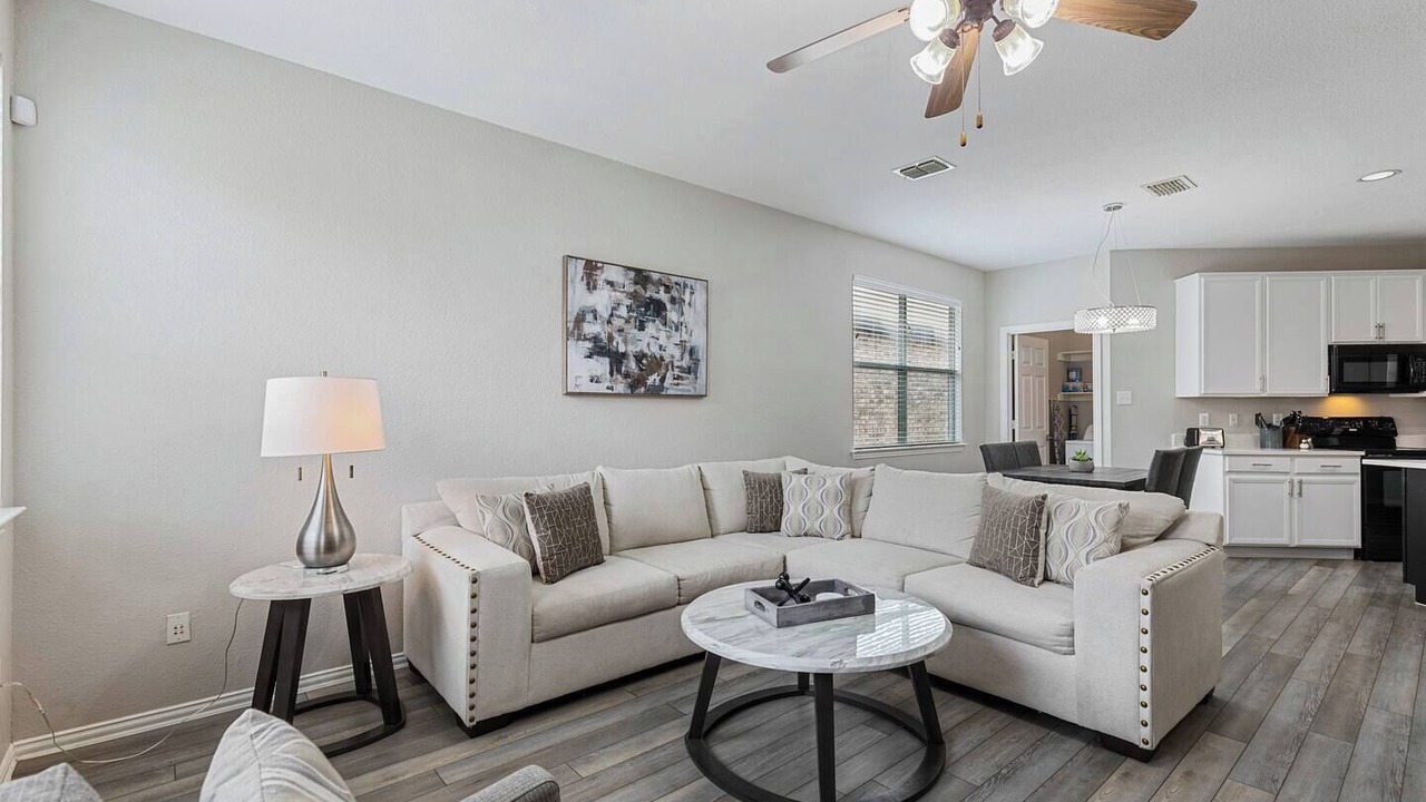 Photo of Livingroom in Little Elm