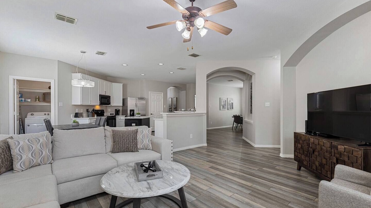 Photo of Livingroom in Little Elm