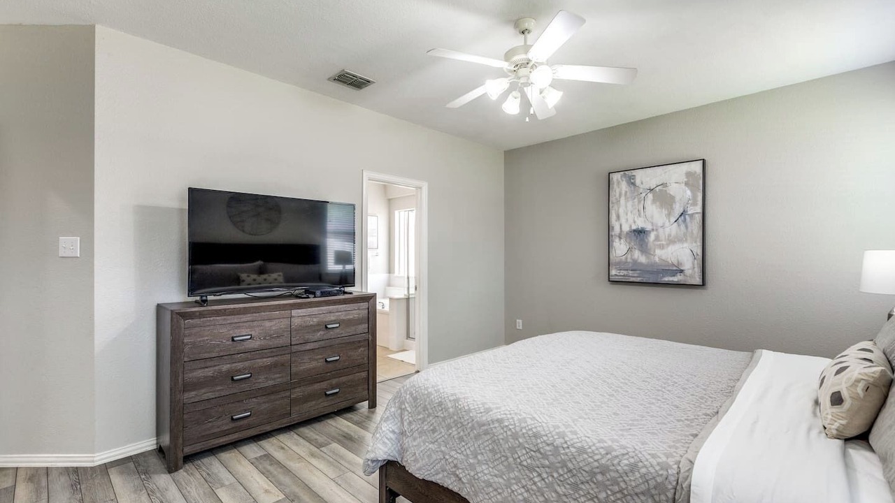 Photo of Bedroom in Little Elm
