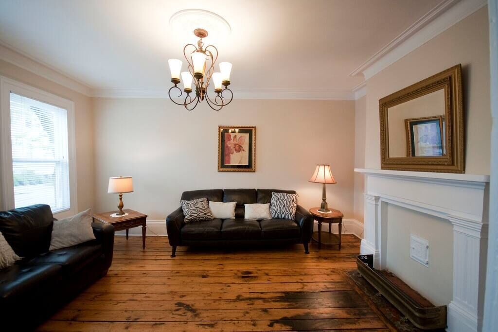 Photo of Livingroom in Downtown Halifax