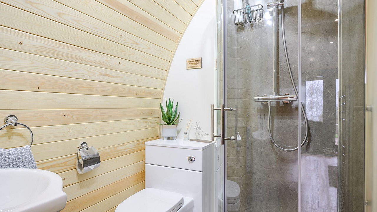 Photo of Bedroom in East Haddon