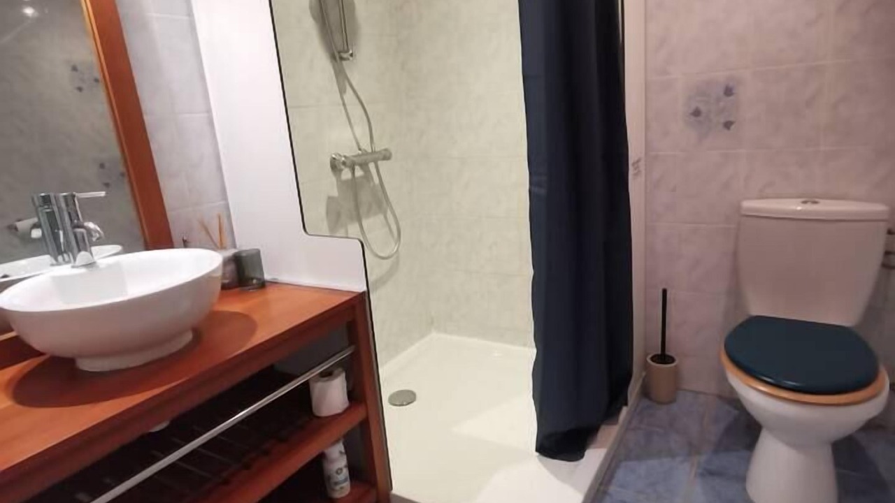 Photo of Bathroom in Serrieres-sur-Ain