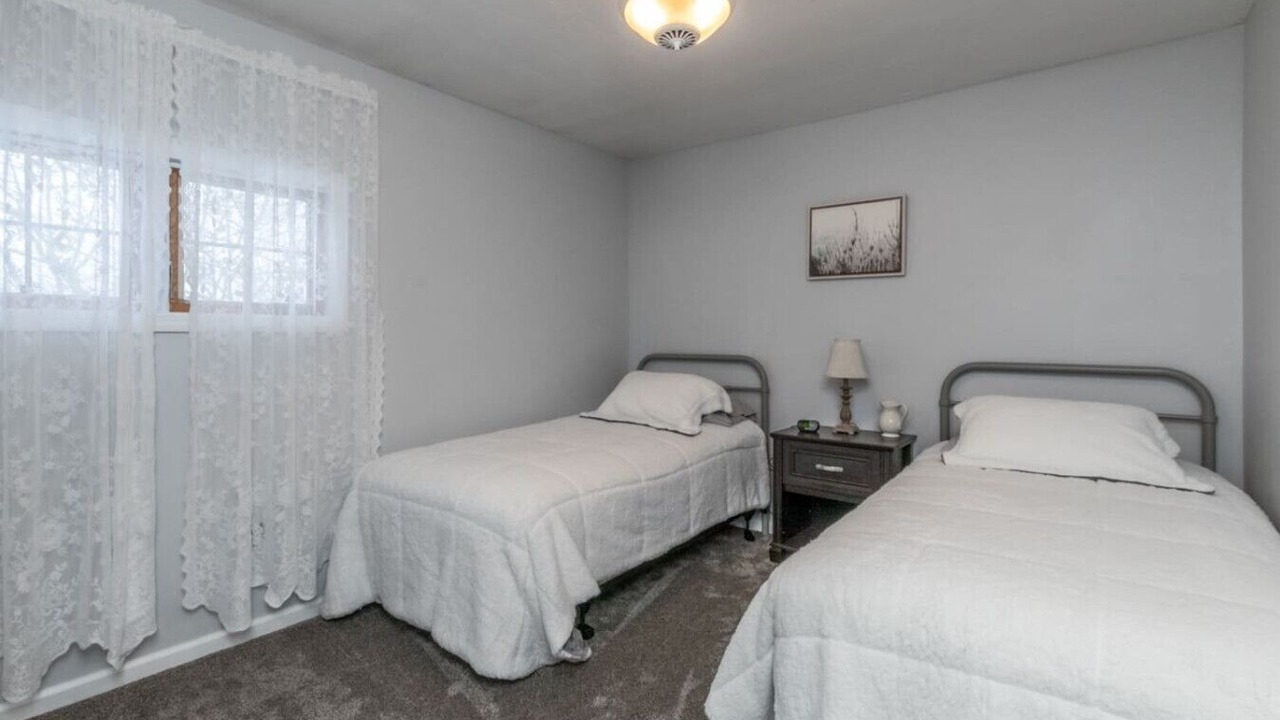 Photo of Bedroom in Gasport
