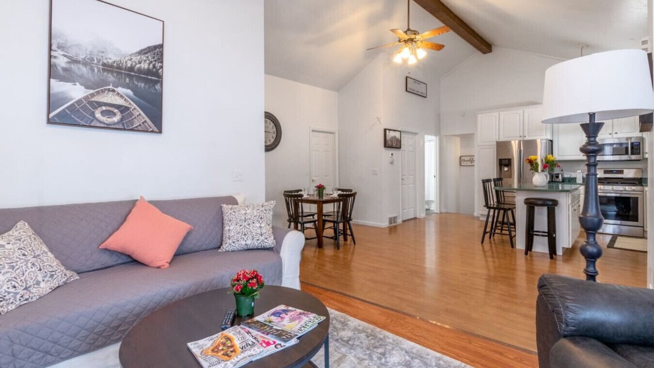 Photo of Livingroom in Gasport