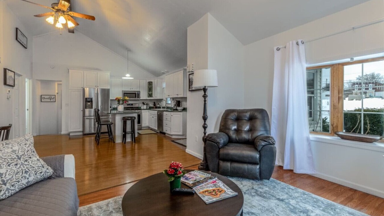 Photo of Livingroom in Gasport