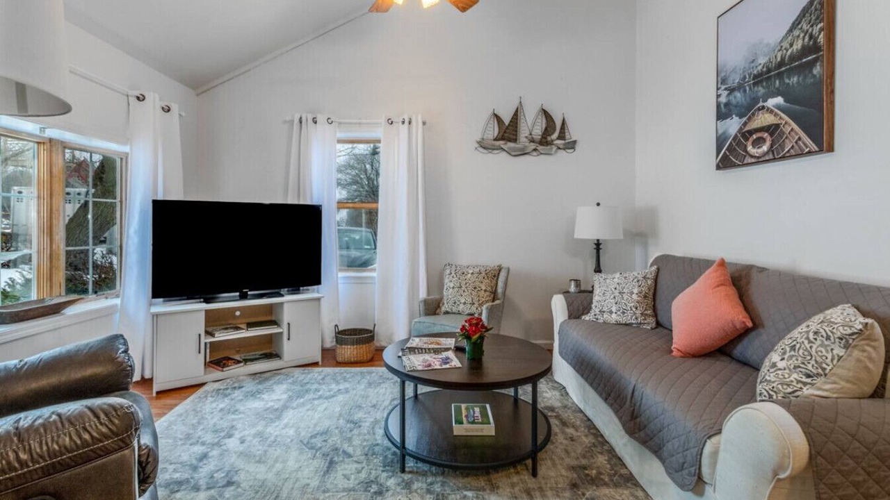 Photo of Livingroom in Gasport