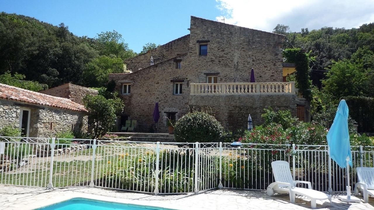 Photo of Outdoor in Reynes
