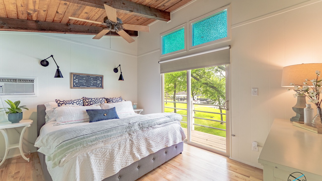 Photo of Patio Balcony in Enchanted Oaks