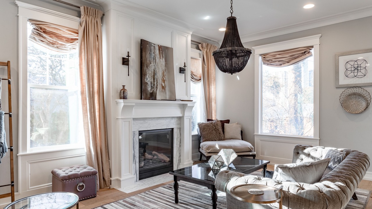 Photo of Livingroom in Travis Heights