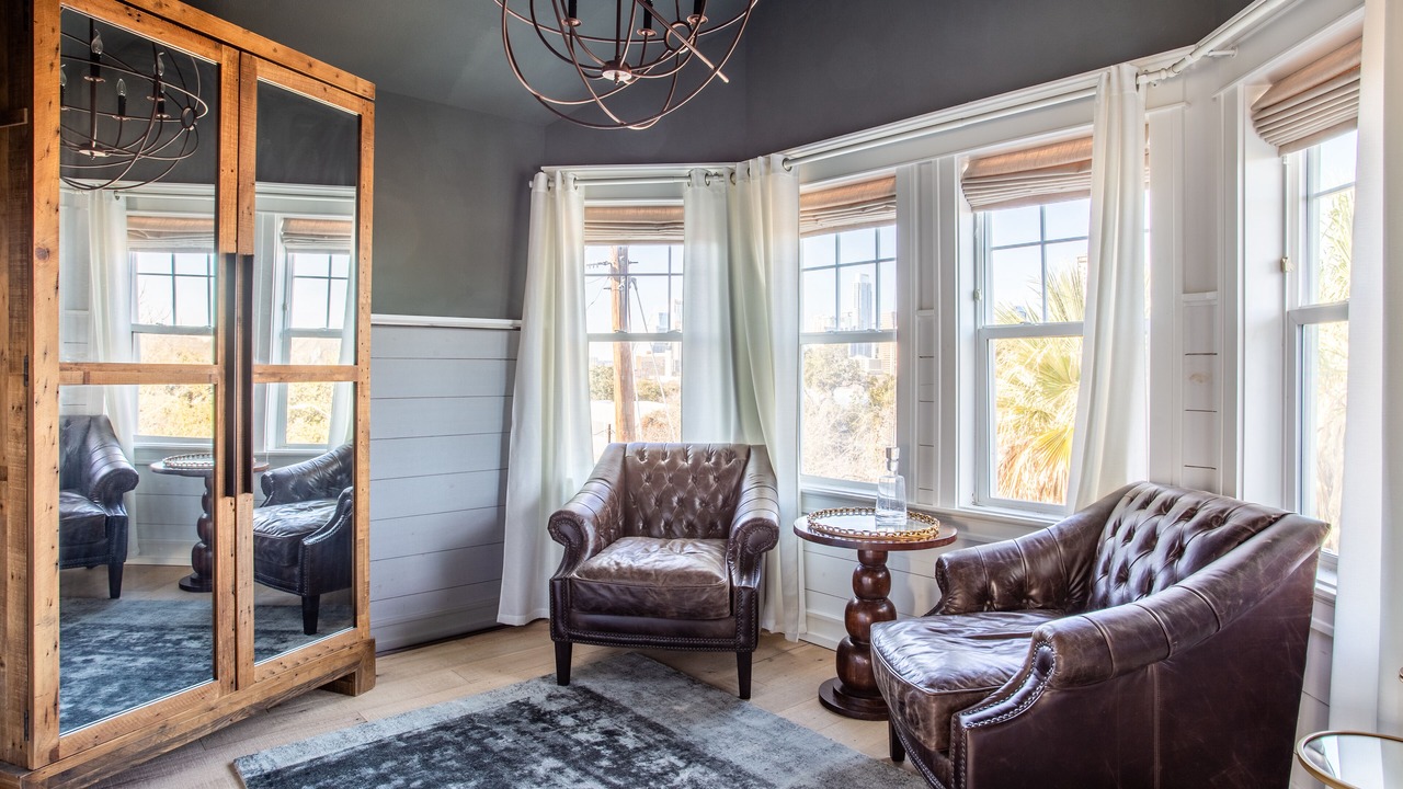 Photo of Livingroom in Travis Heights