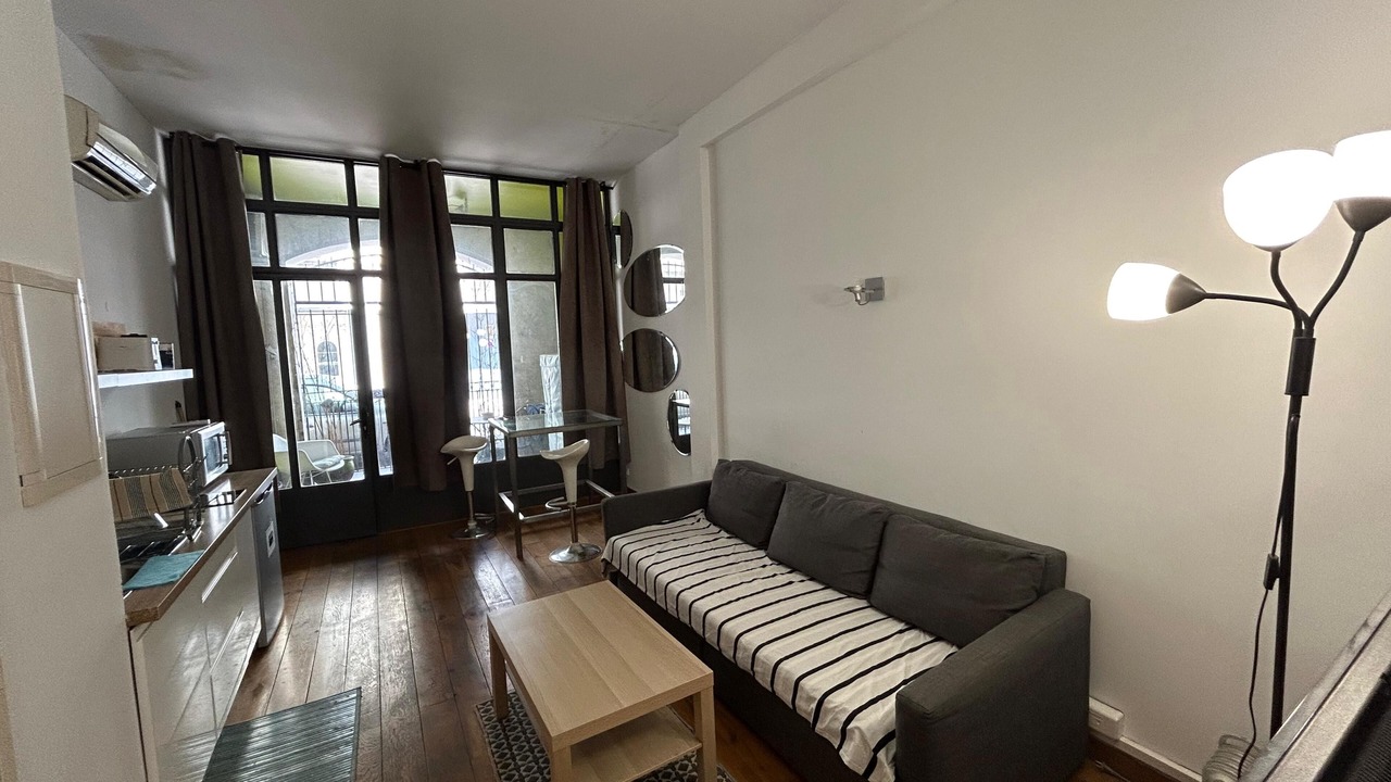 Photo of Livingroom in Les Beaux-Arts