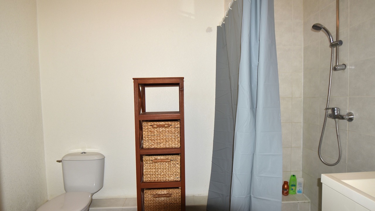 Photo of Bathroom in Gares
