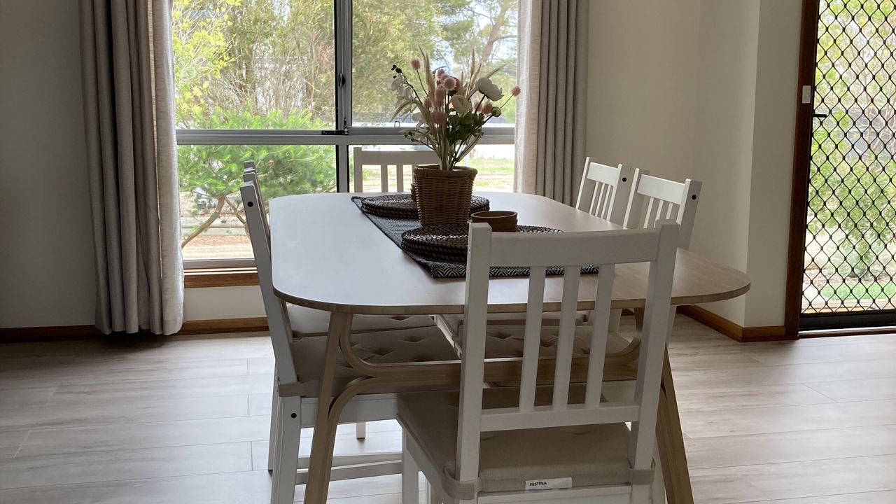 Photo of Others in Kingscote