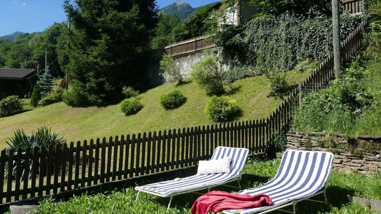 Photo of Outdoor in Negrentino