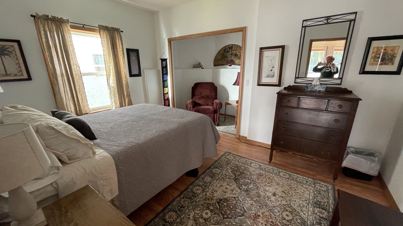 Photo of Bedroom in Astoria