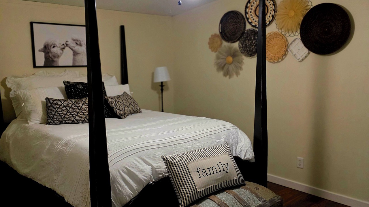 Photo of Bedroom in Bellmore