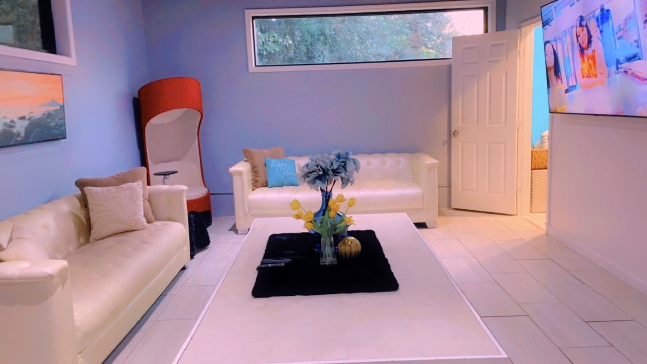 Photo of Livingroom in Eagan Park