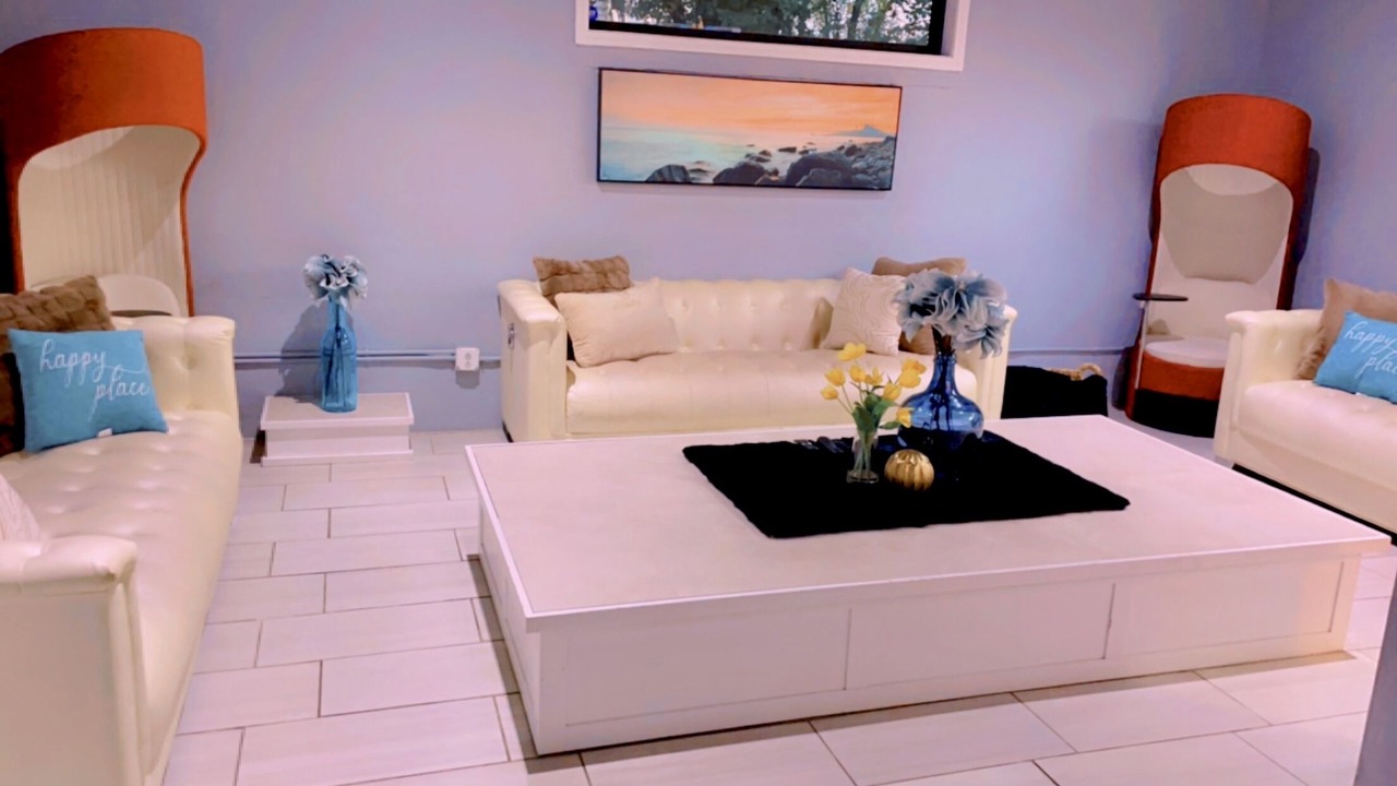 Photo of Livingroom in Eagan Park