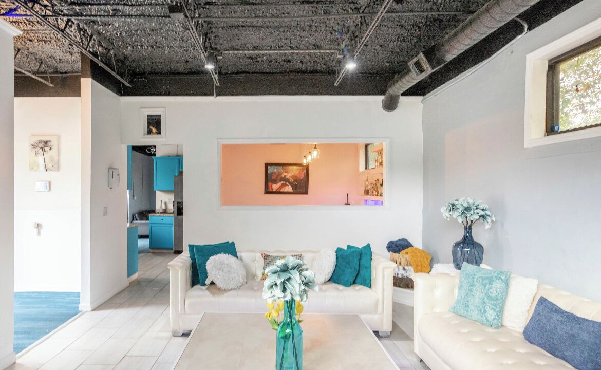 Photo of Livingroom in Eagan Park